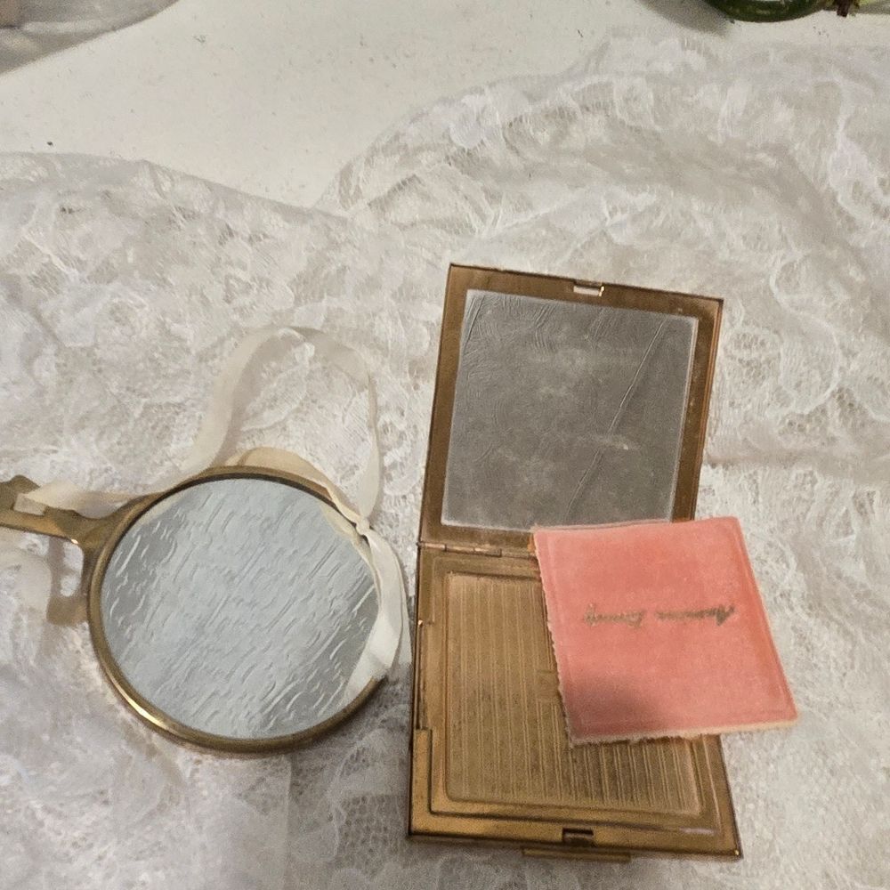 Vintage powder compacts/ Hand Mirror Vintage